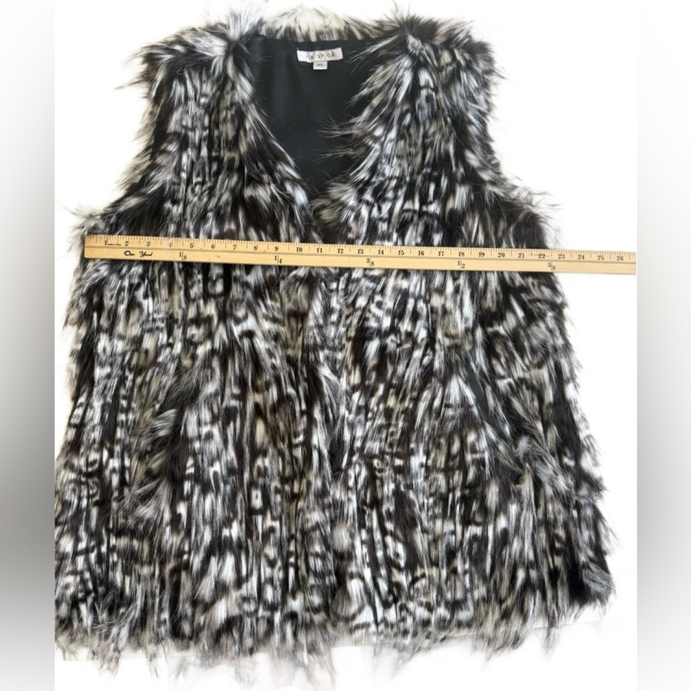 Via Spiga Faux Fur Vest in Brown and White. XL - Picture 5 of 9